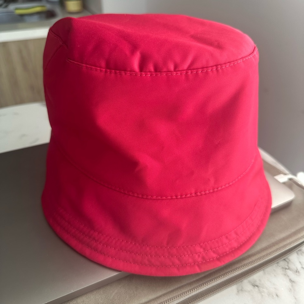 Off White Reversible Nylon Bucket Hat - image 3
